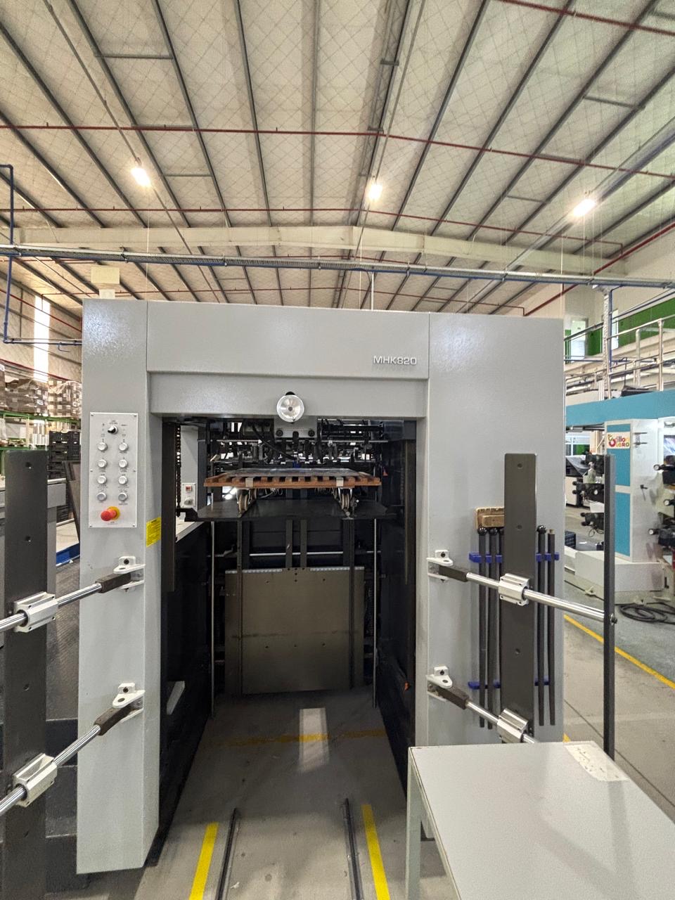 Troqueladora Automática Dayuan 